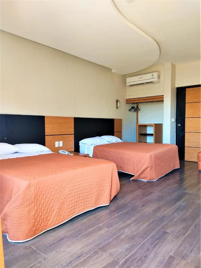 Hotel Oasis Heroica Caborca Ngoại thất bức ảnh