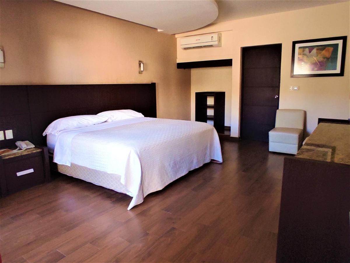 Hotel Oasis Heroica Caborca Ngoại thất bức ảnh